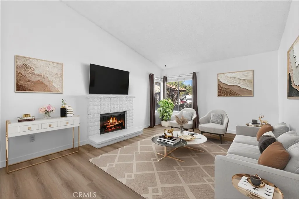 3248 E Avenue S2, Palmdale, California 93550 home-pic-13